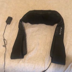 Neck massager